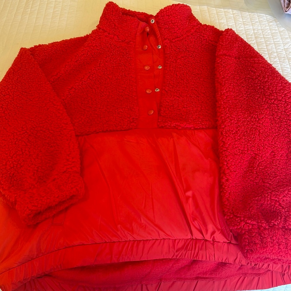 Loft Lou & Grey Red Sherpa XL